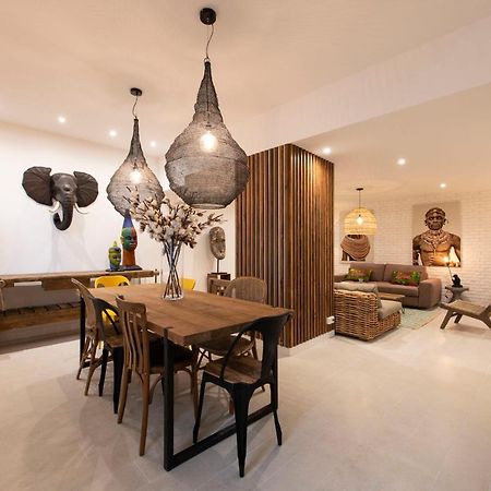 Out Of Africa Apartment Paris Exterior photo