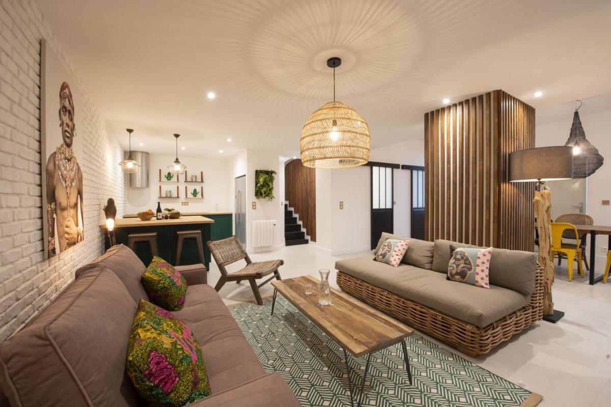 Out Of Africa Apartment Paris Exterior photo